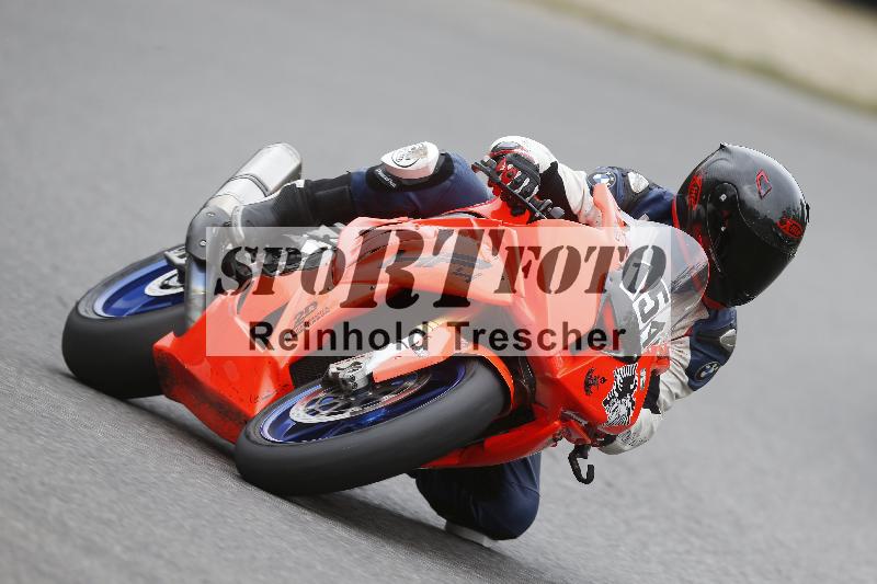 /37 09.08.2026  Pluess Motosport ADR/Freies Fahren/154